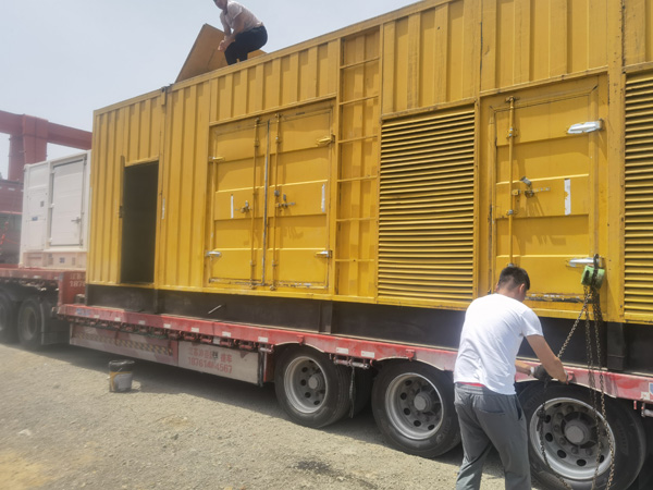 铜山汽油发电机对供油装置的要求