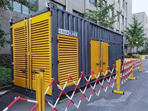 铜山温度对电压测量结果的影响是否存在理论计算公式？